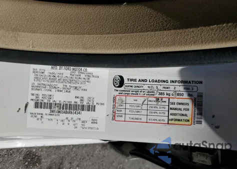 2010 Mercury Milan Premier z USA, uszkodzony, nr VIN 3MEHM0JA8AR654341